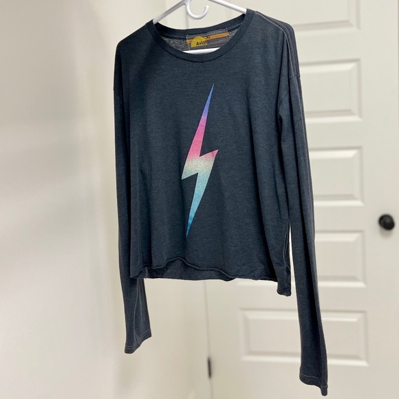 AVIATOR NATION Rainbow Lightning Bolt Charcoal Long Sleeve Cropped Tee ~ Size XL - Picture 6 of 6